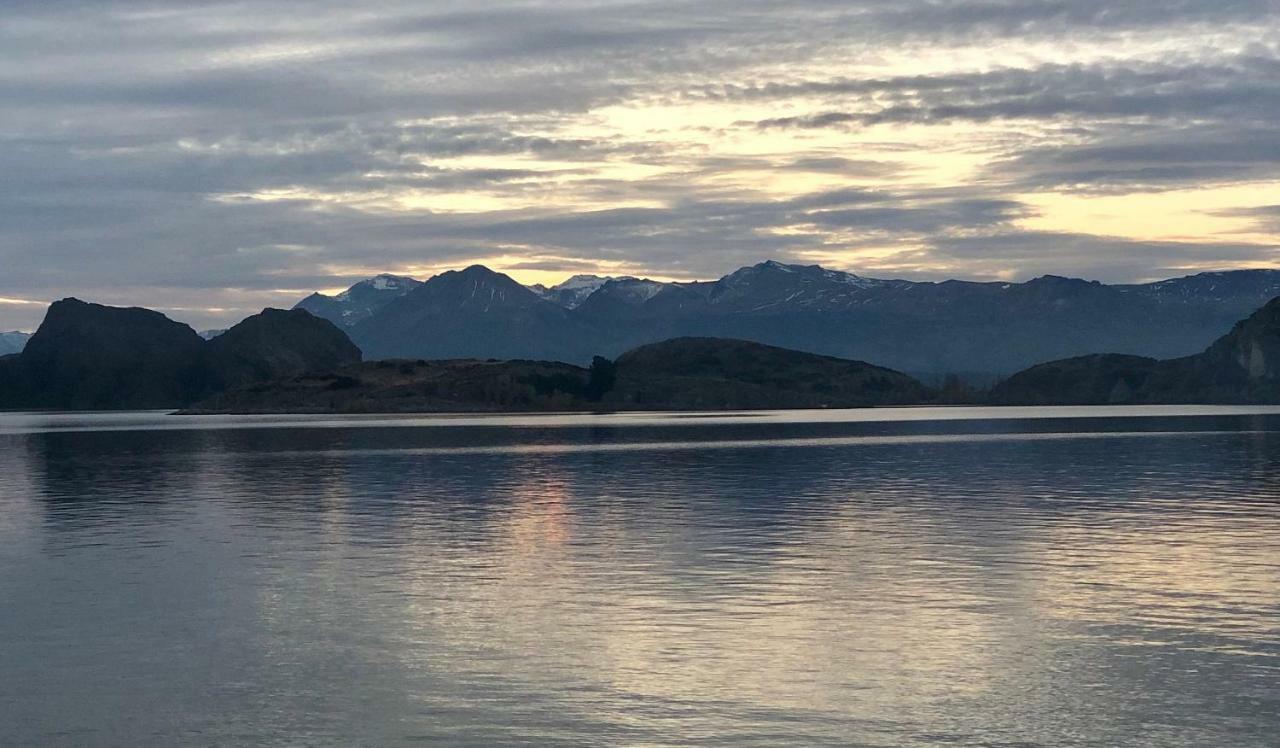 Costanera Apart Chile Chico Εξωτερικό φωτογραφία